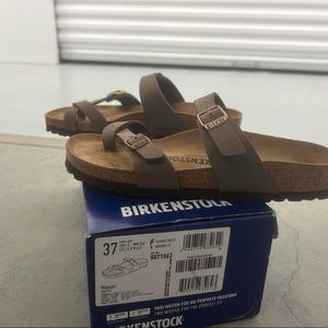 Brand new brown womens birkenstocks